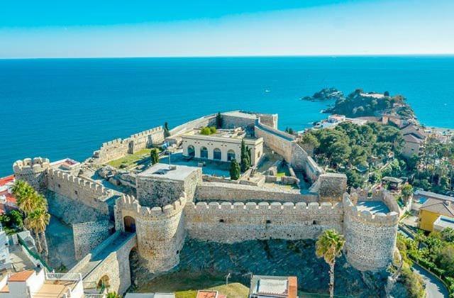 Apartamento Fabulosa Casa En El Corazon De San Sebastian Almuñécar Exterior foto